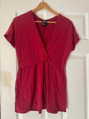 Lilikoi Red V-Neck Short Sleeve Women's Top
